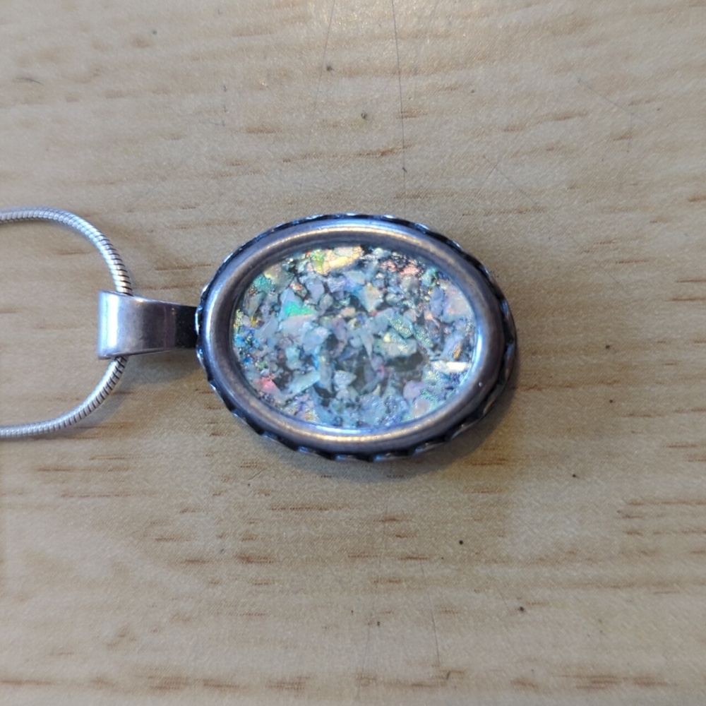 Elegant Sterling Silver Roman Glass Pendant Necklace - Picture 2 of 4